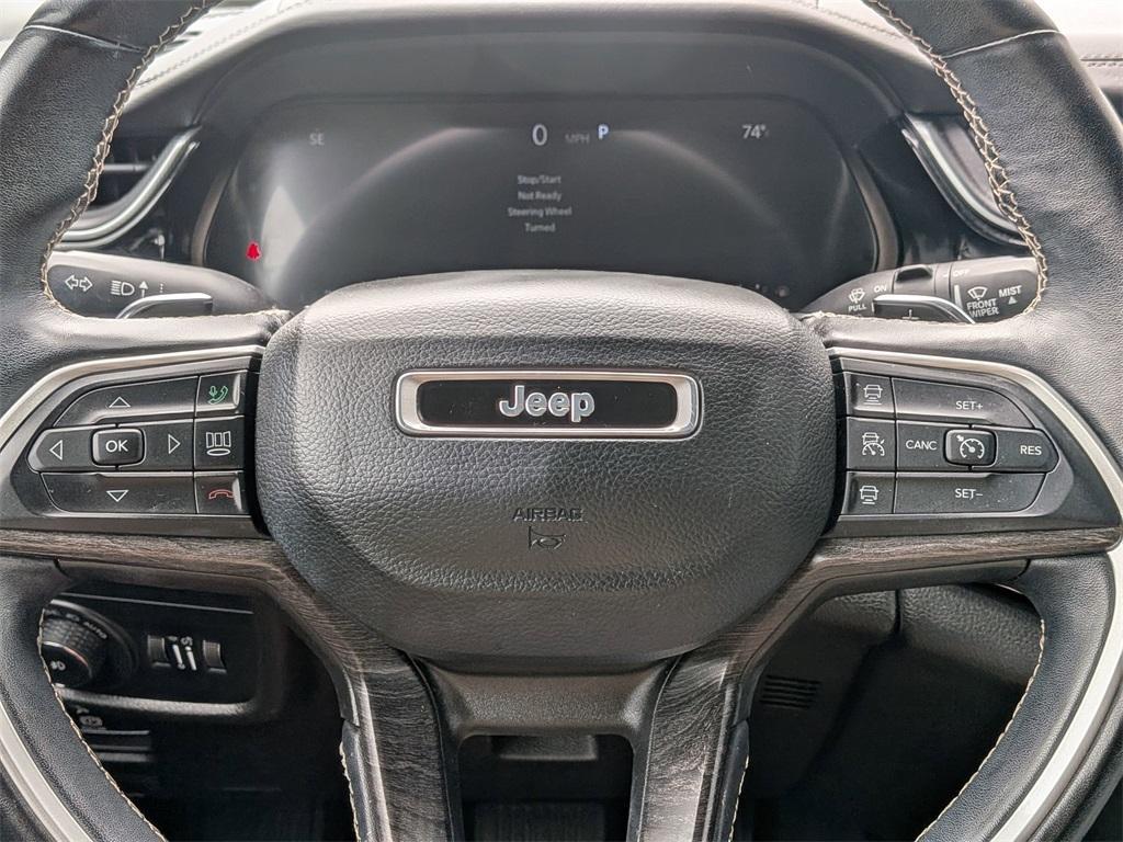 used 2022 Jeep Grand Cherokee car, priced at $30,900