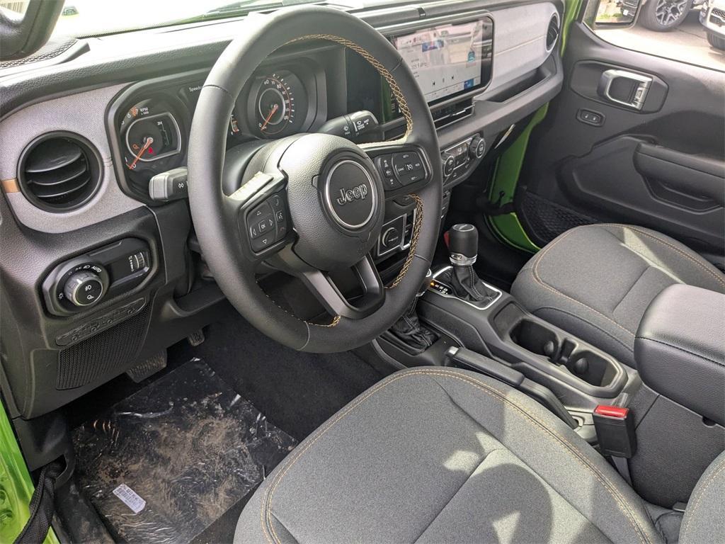 new 2025 Jeep Gladiator car, priced at $46,648