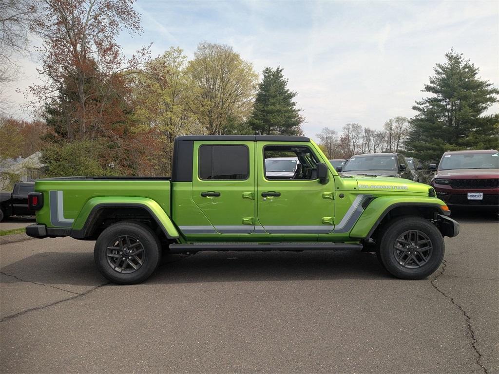 new 2025 Jeep Gladiator car, priced at $46,648