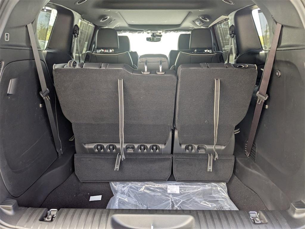 new 2025 Chrysler Pacifica car, priced at $50,264