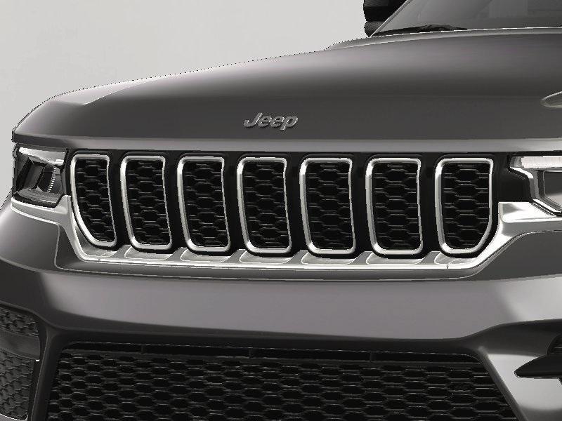 new 2025 Jeep Grand Cherokee car, priced at $42,447