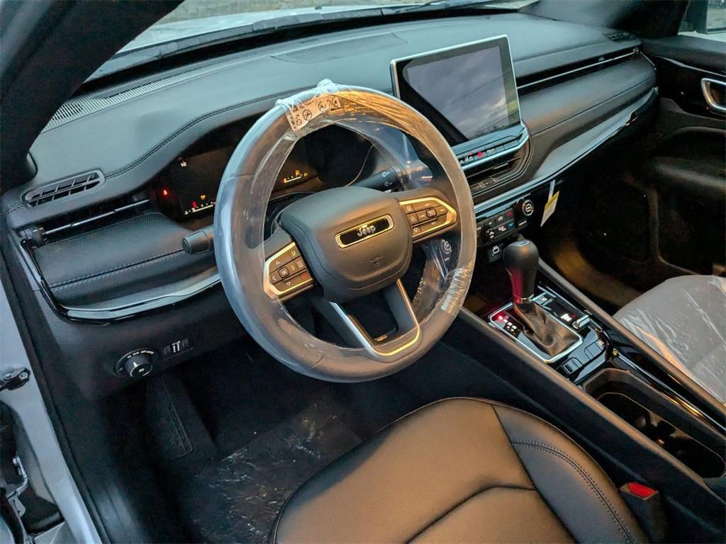new 2025 Jeep Compass car, priced at $34,838