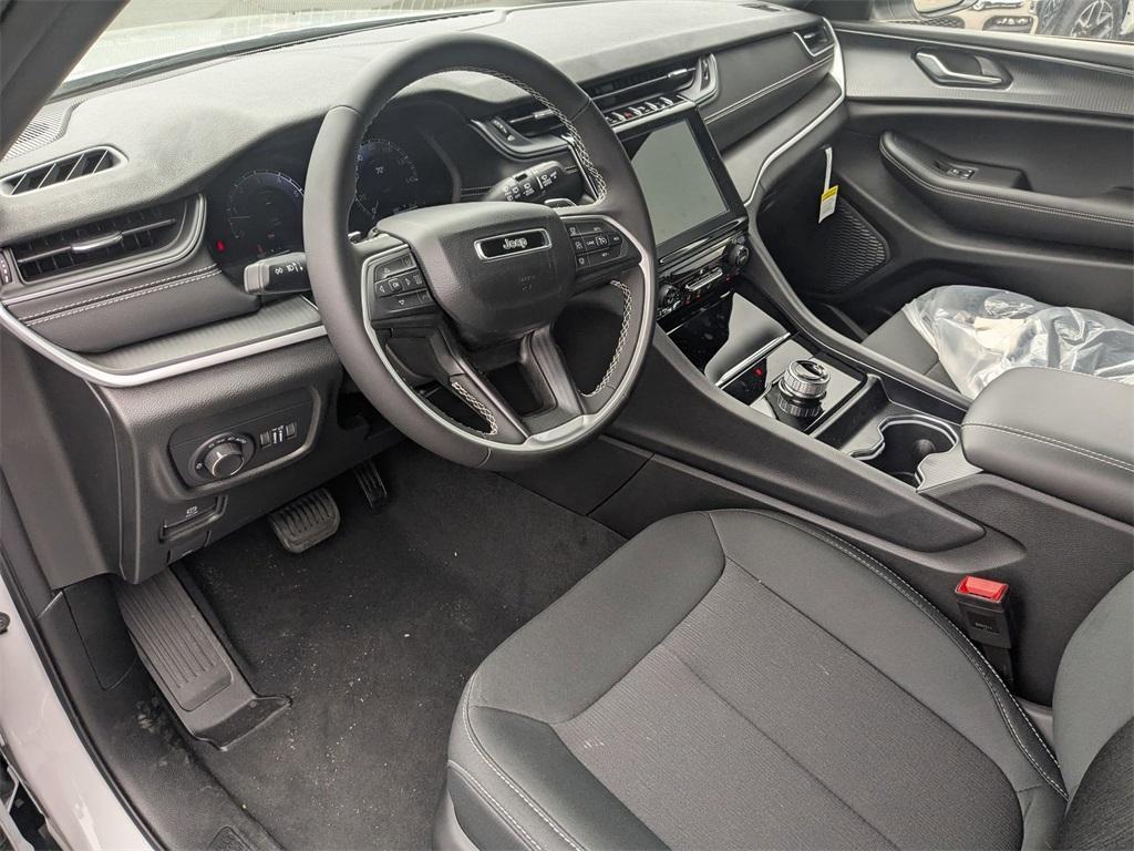 new 2025 Jeep Grand Cherokee L car, priced at $41,514