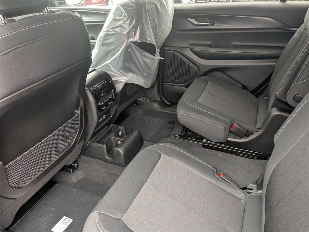 new 2025 Jeep Grand Cherokee L car, priced at $41,514