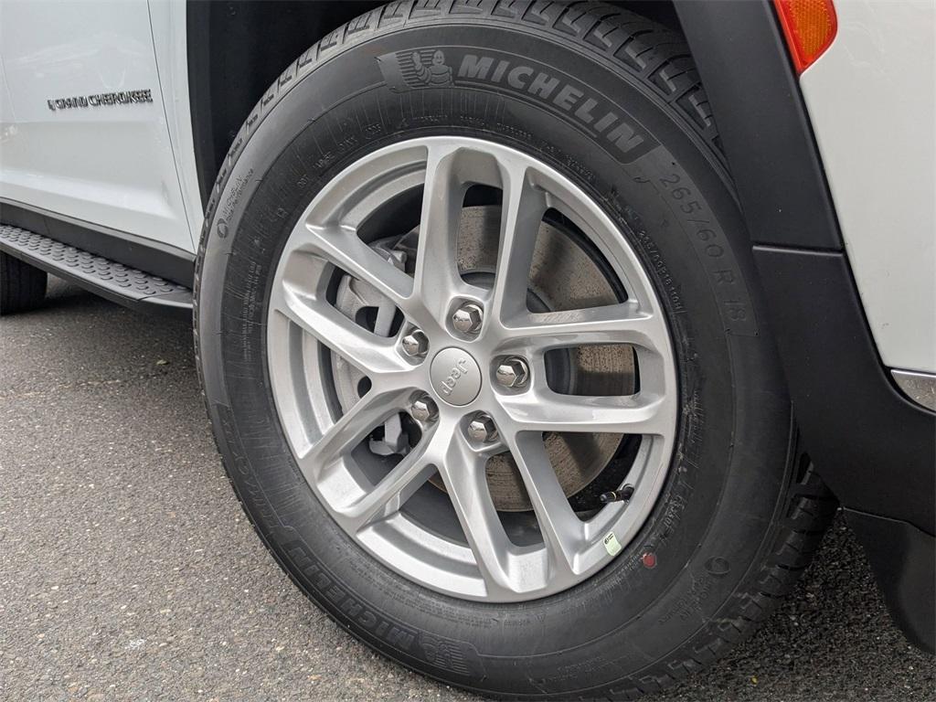 new 2025 Jeep Grand Cherokee L car, priced at $41,514