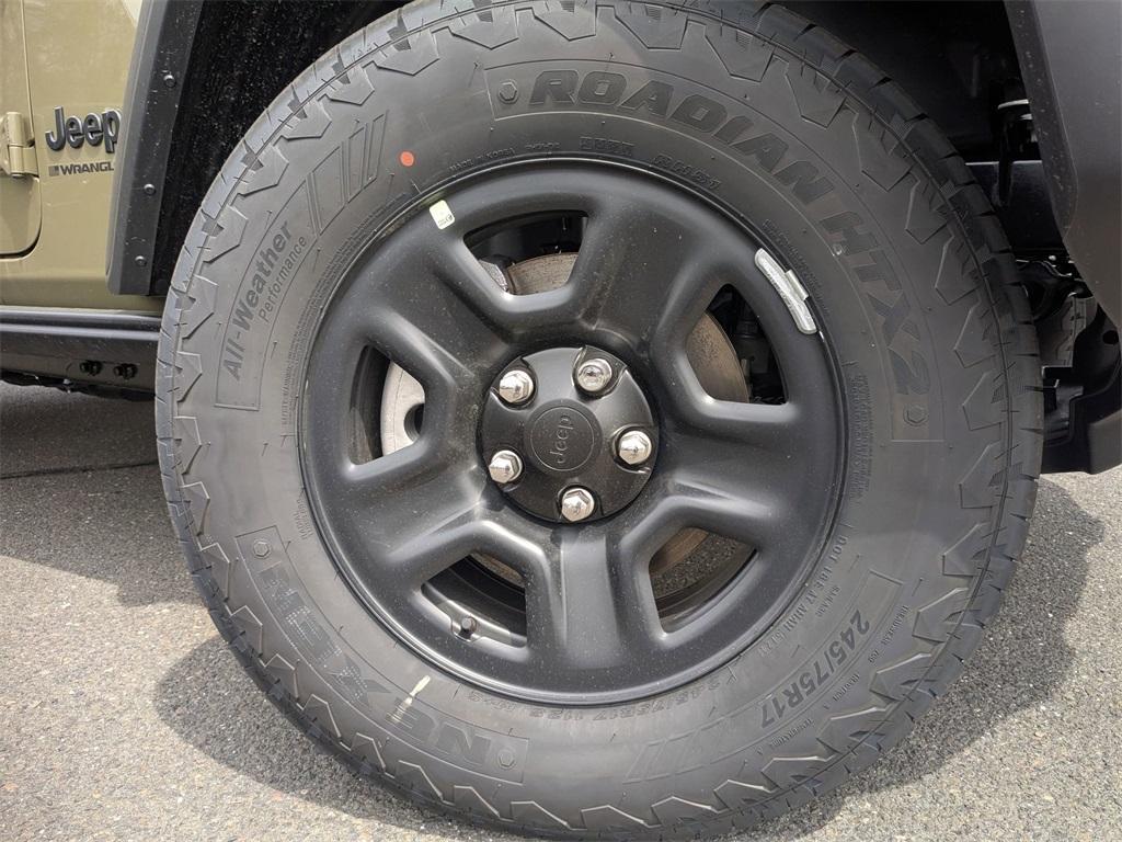 new 2025 Jeep Wrangler car, priced at $45,459