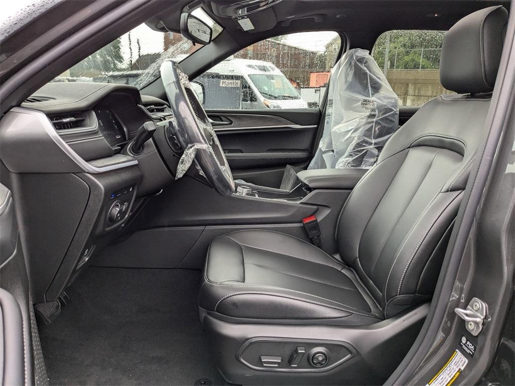 new 2024 Jeep Grand Cherokee 4xe car, priced at $52,139