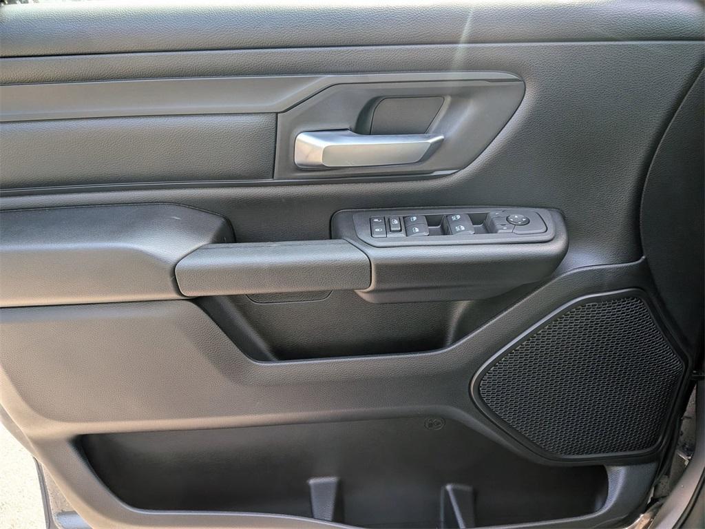 new 2025 Ram 1500 car, priced at $47,184