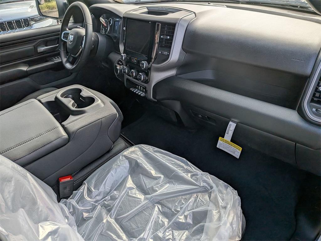 new 2025 Ram 1500 car, priced at $47,184