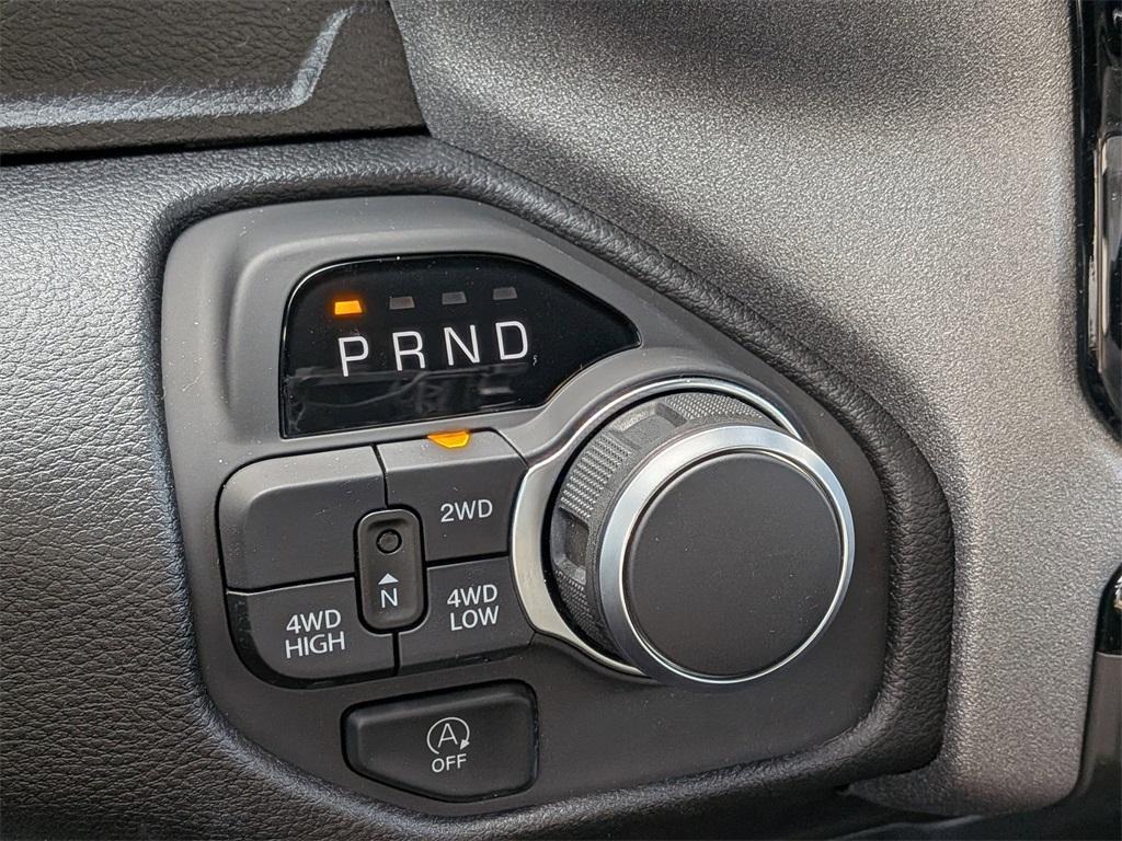 new 2025 Ram 1500 car, priced at $47,184