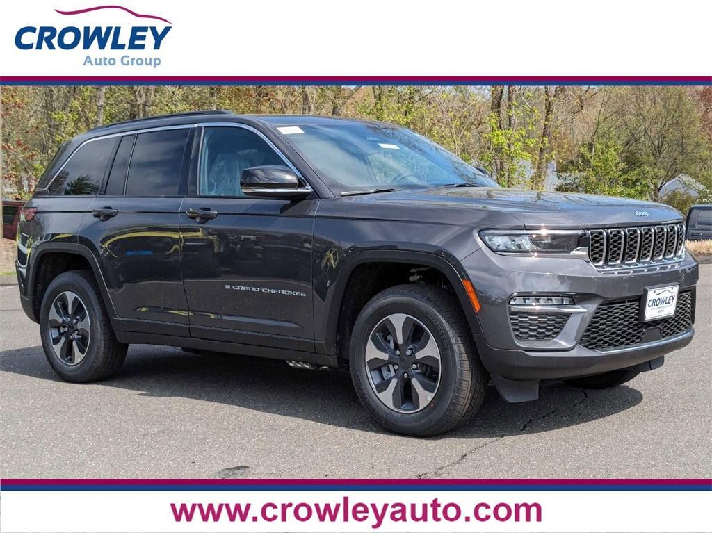 new 2024 Jeep Grand Cherokee 4xe car, priced at $51,401