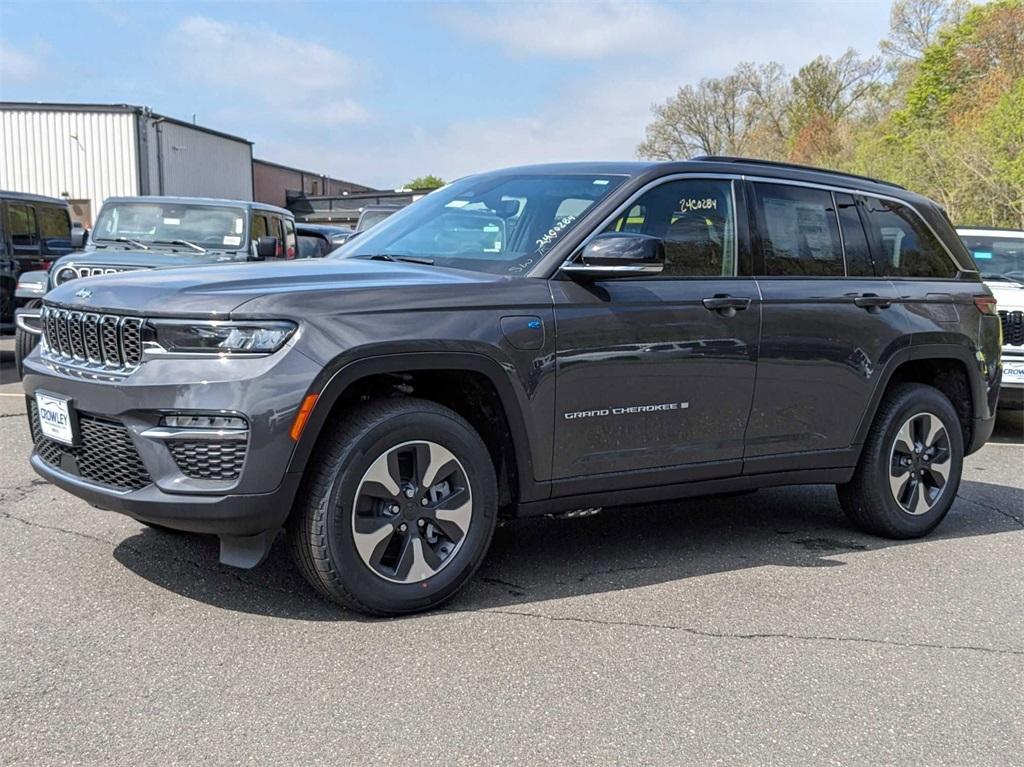 new 2024 Jeep Grand Cherokee 4xe car, priced at $51,401