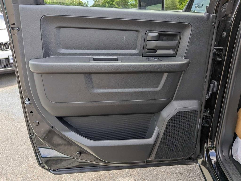 new 2024 Ram 3500 car, priced at $71,589