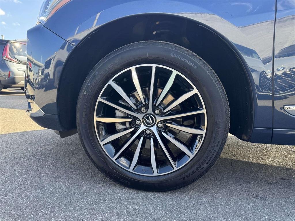 used 2025 Acura RDX car, priced at $43,489