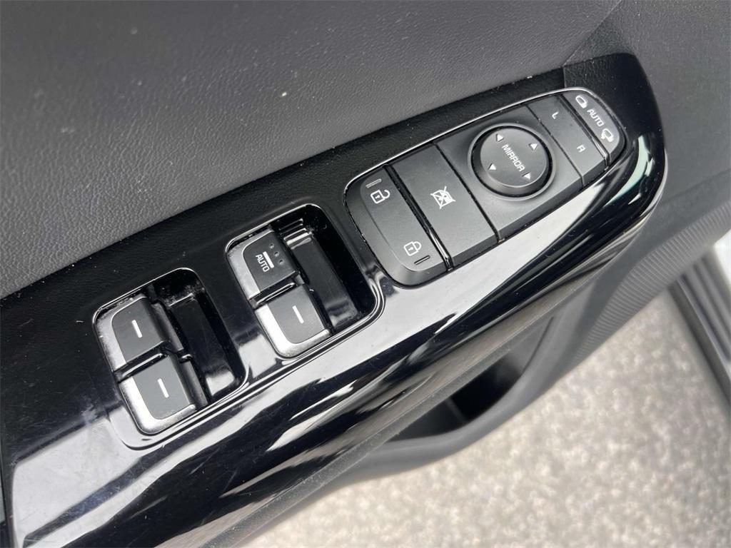 used 2022 Kia Sportage car, priced at $21,995