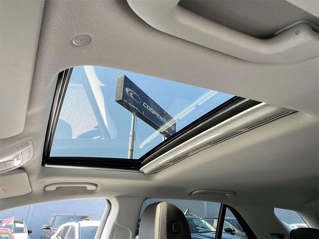 used 2022 Mercedes-Benz GLE 450 car, priced at $46,994