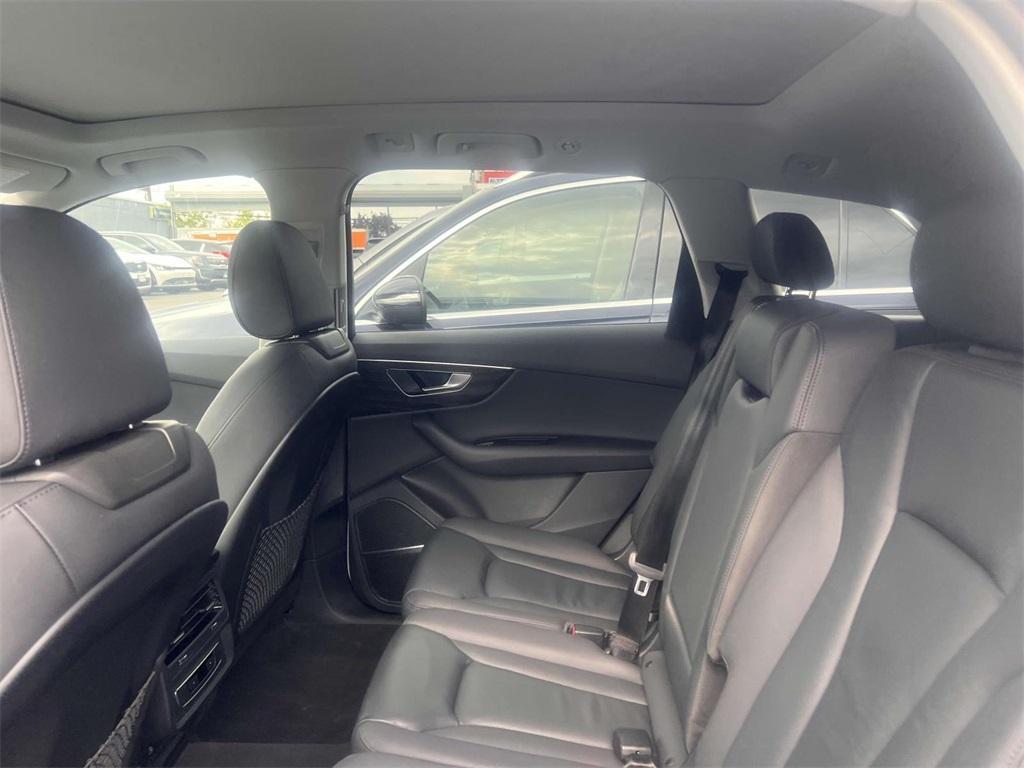used 2022 Audi Q7 car, priced at $43,590