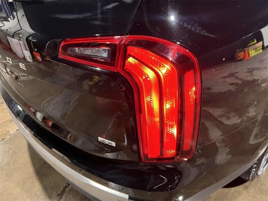 used 2023 Kia Telluride car, priced at $35,353