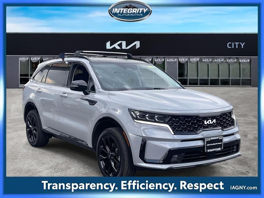 used 2022 Kia Sorento car, priced at $30,995