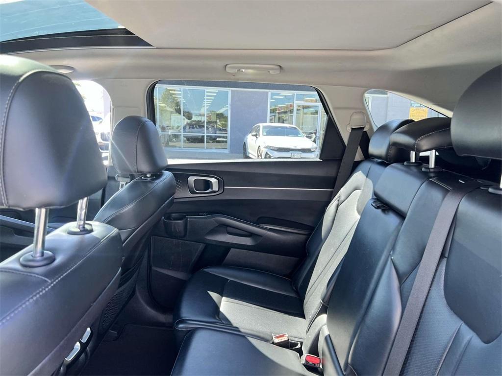 used 2022 Kia Sorento car, priced at $24,365