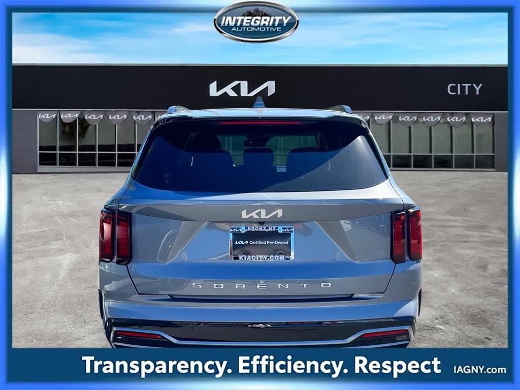 used 2022 Kia Sorento car, priced at $24,365