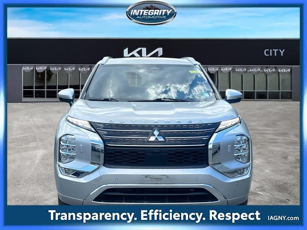 used 2022 Mitsubishi Outlander car, priced at $24,495
