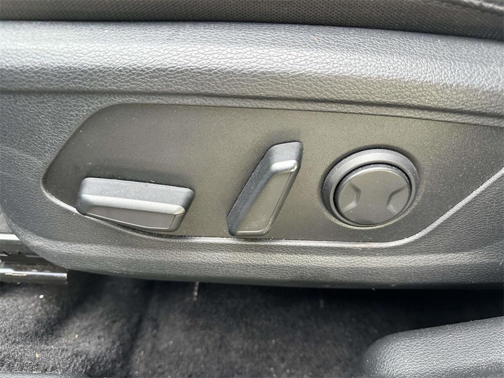 used 2025 Kia Sportage car, priced at $27,994