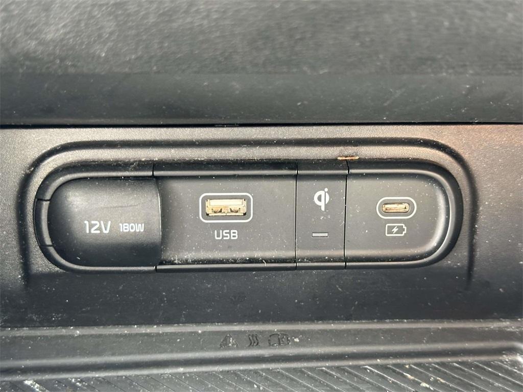 used 2025 Kia Sportage car, priced at $27,994
