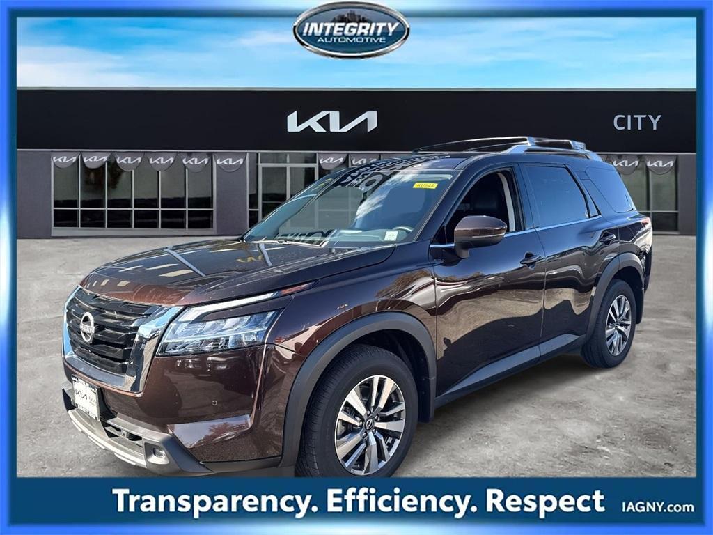 used 2022 Nissan Pathfinder car, priced at $27,995