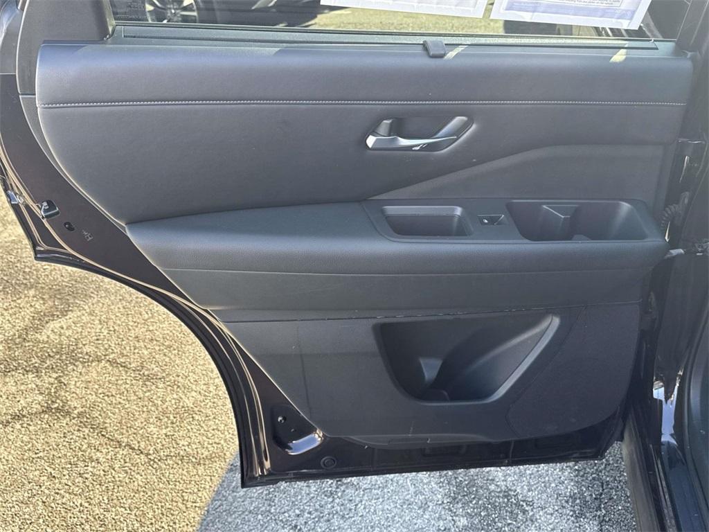 used 2022 Nissan Pathfinder car, priced at $27,995