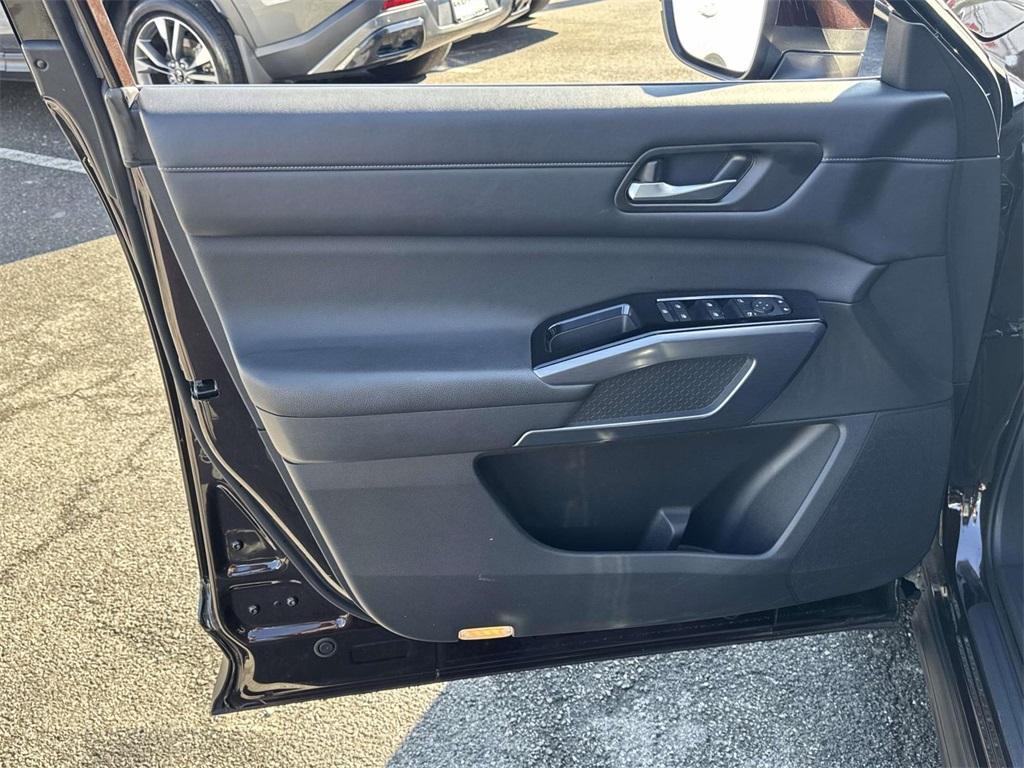 used 2022 Nissan Pathfinder car, priced at $27,995