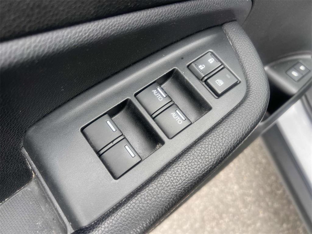 used 2022 Honda Pilot car, priced at $32,793