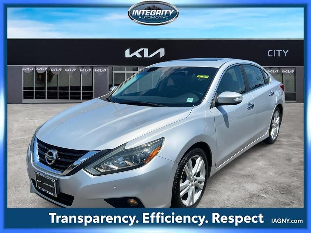 used 2016 Nissan Altima car, priced at $13,422