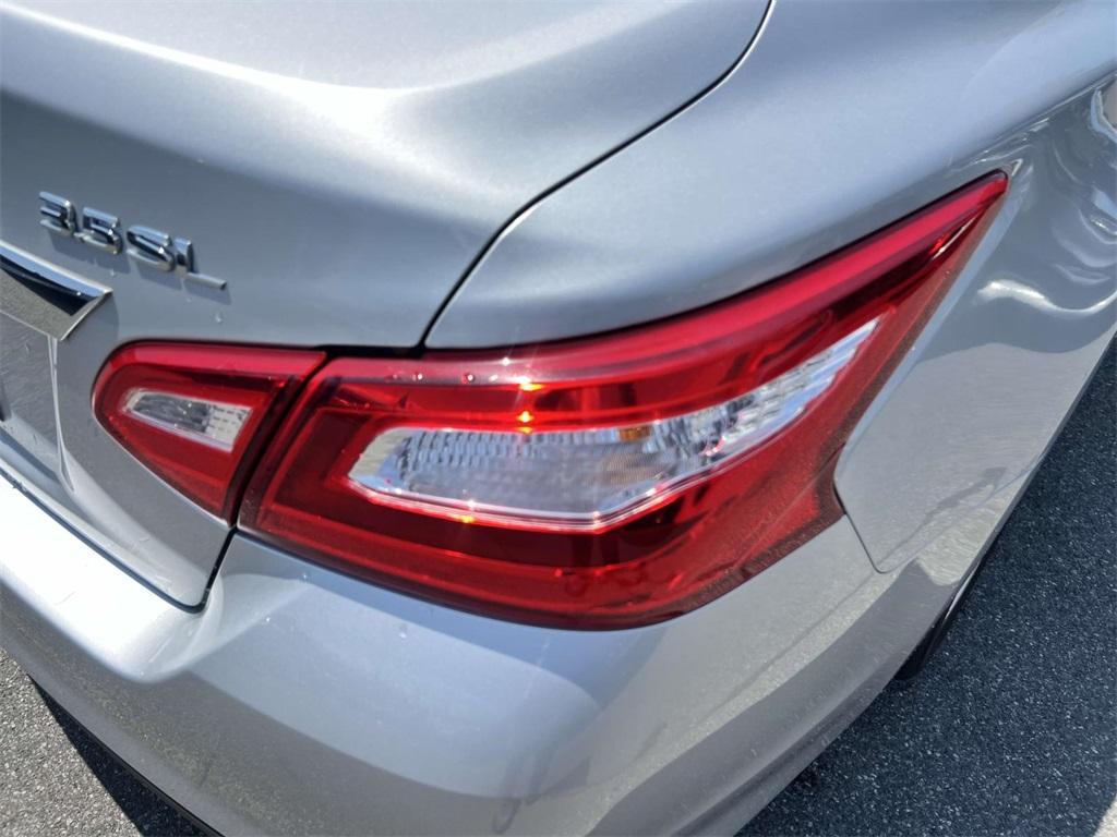 used 2016 Nissan Altima car, priced at $13,422