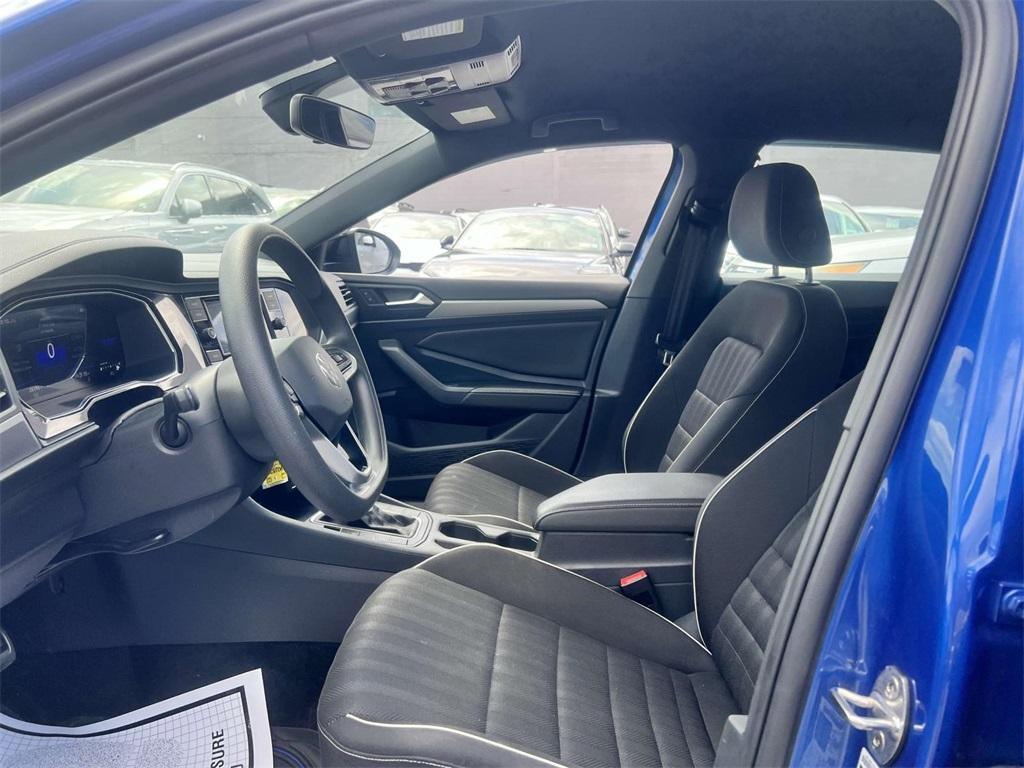 used 2023 Volkswagen Jetta car, priced at $18,995