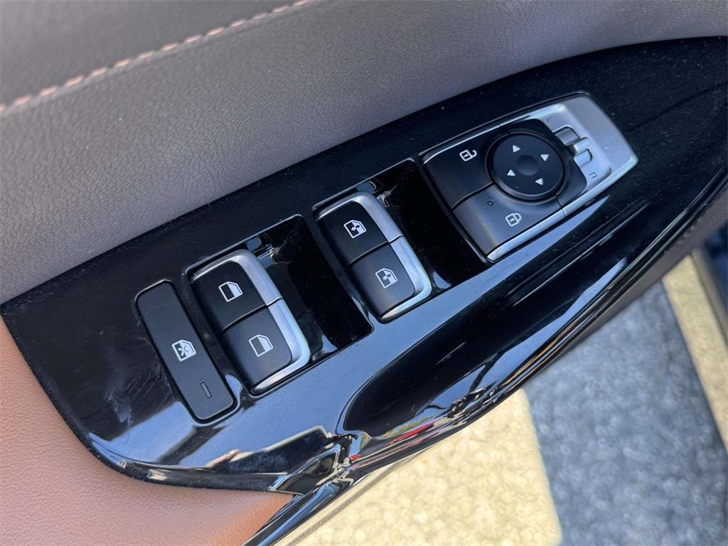used 2023 Kia K5 car, priced at $28,995