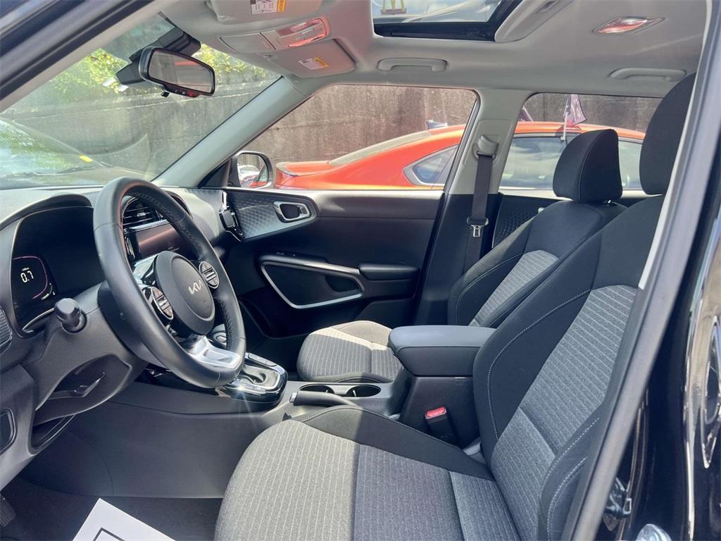 used 2024 Kia Soul car, priced at $21,887