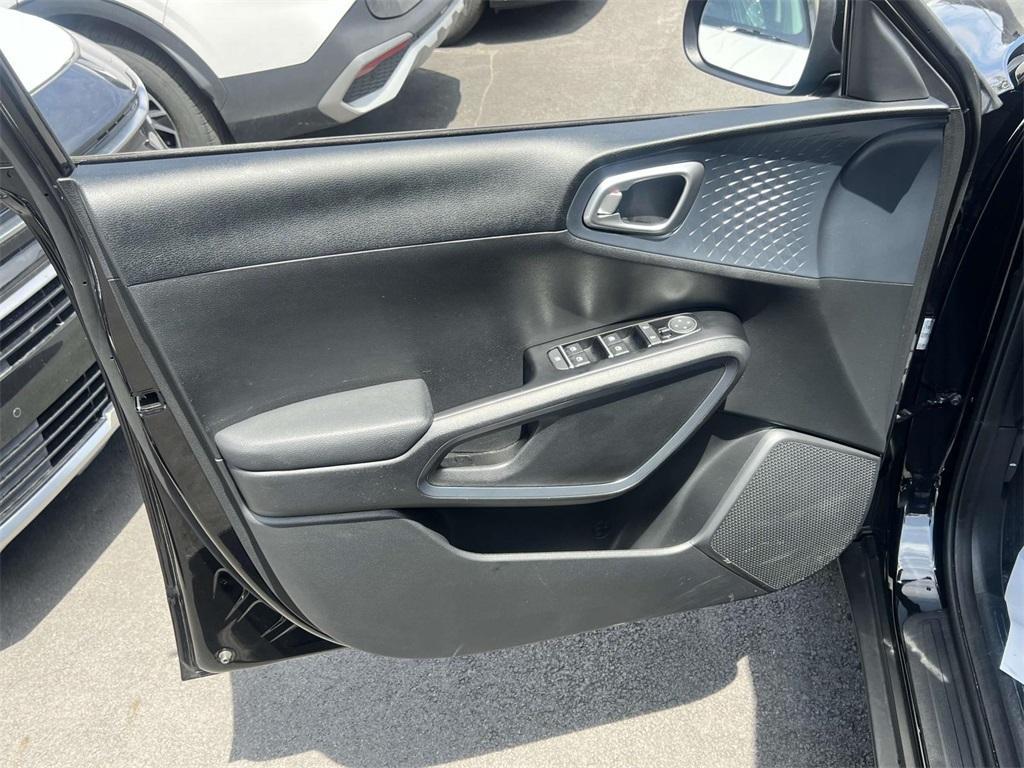 used 2024 Kia Soul car, priced at $21,887