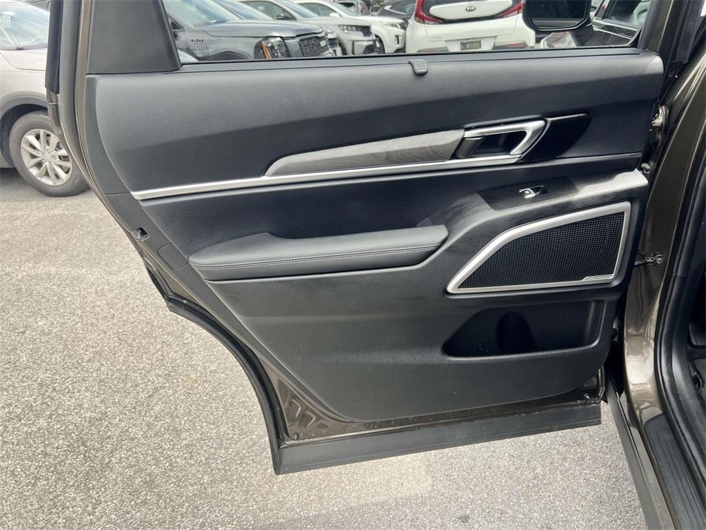 used 2023 Kia Telluride car, priced at $37,131