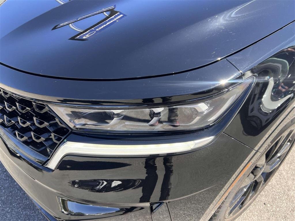 used 2023 Kia Sorento car, priced at $31,354