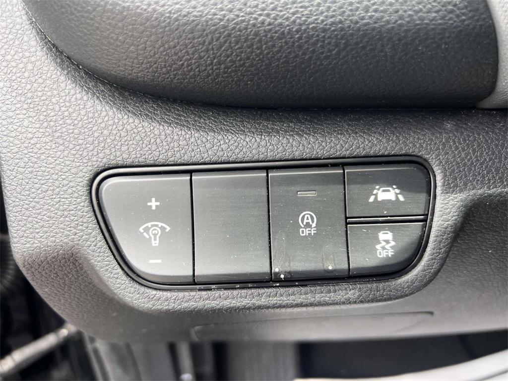 used 2022 Kia Seltos car, priced at $19,338