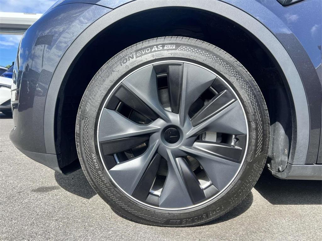used 2024 Tesla Model Y car, priced at $31,597