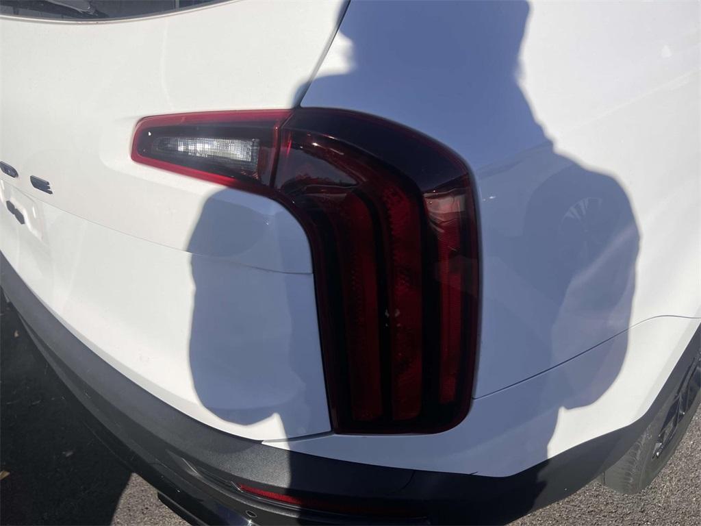 used 2022 Kia Telluride car, priced at $31,886