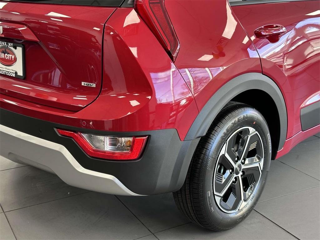 new 2025 Kia Niro car, priced at $31,735