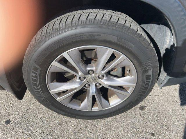 used 2014 Toyota Highlander car, priced at $15,490