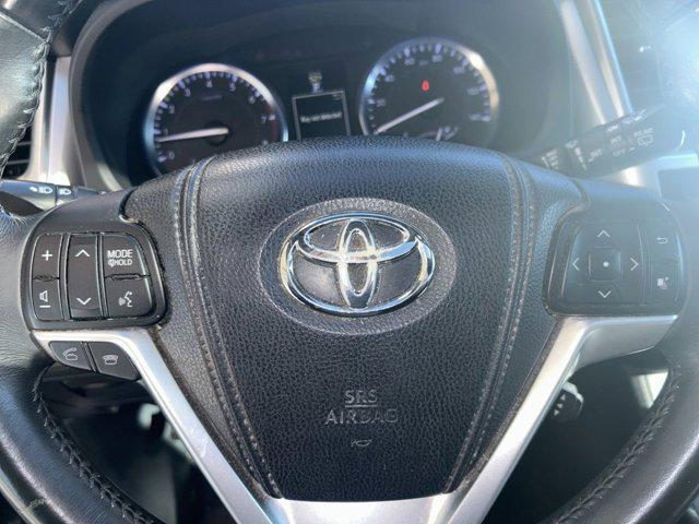 used 2014 Toyota Highlander car, priced at $15,490