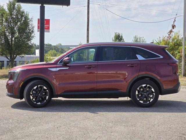used 2025 Kia Sorento car, priced at $30,990