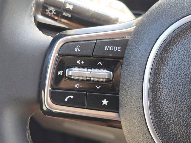 used 2025 Kia Sorento car, priced at $30,990