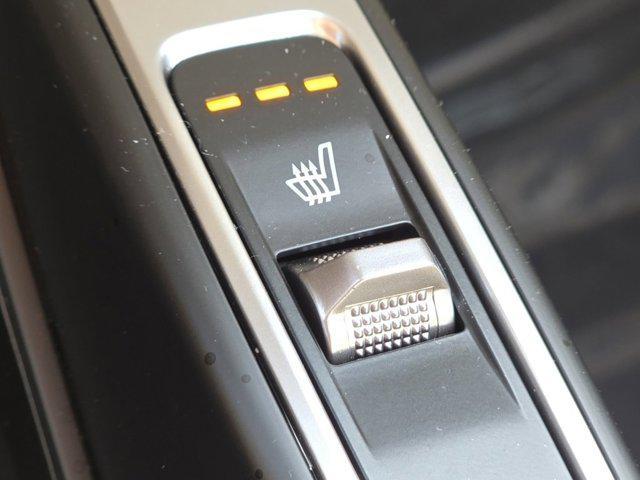 used 2025 Kia Sorento car, priced at $30,990