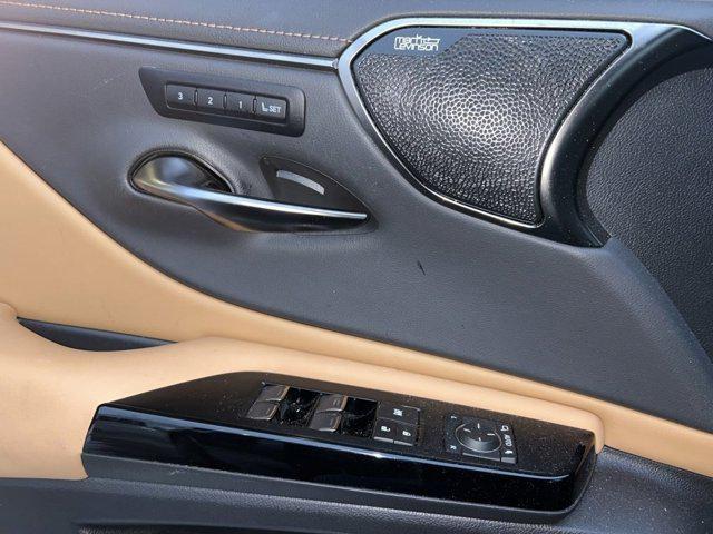 used 2024 Lexus ES 300h car, priced at $45,490
